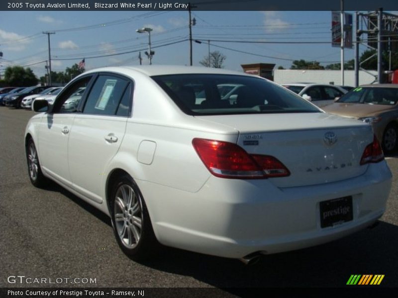 Blizzard White Pearl / Light Gray 2005 Toyota Avalon Limited
