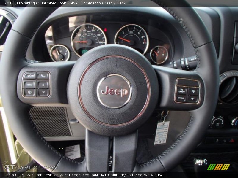 Commando Green / Black 2013 Jeep Wrangler Unlimited Sport S 4x4