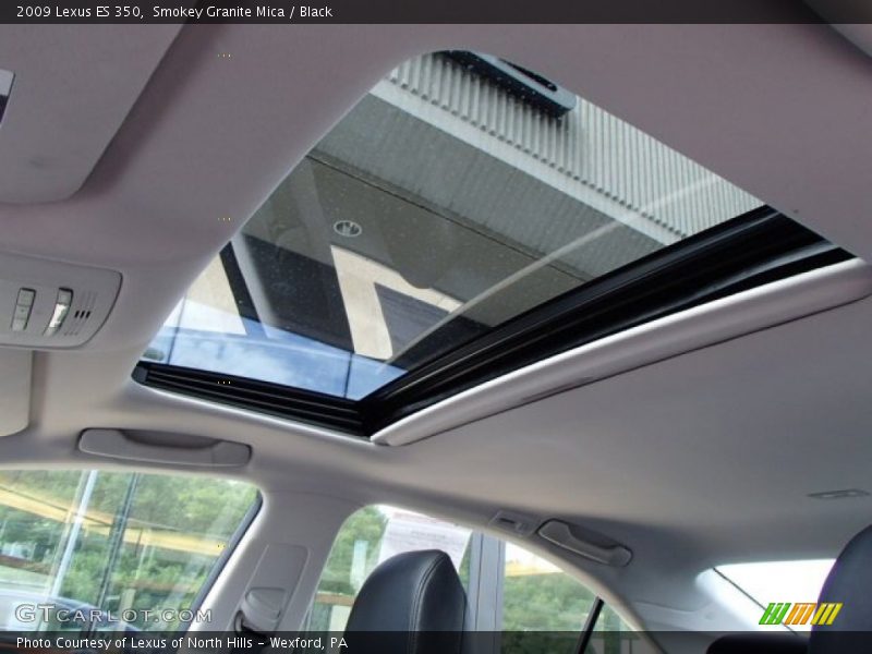 Sunroof of 2009 ES 350