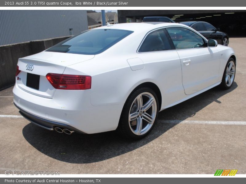 Ibis White / Black/Lunar Silver 2013 Audi S5 3.0 TFSI quattro Coupe