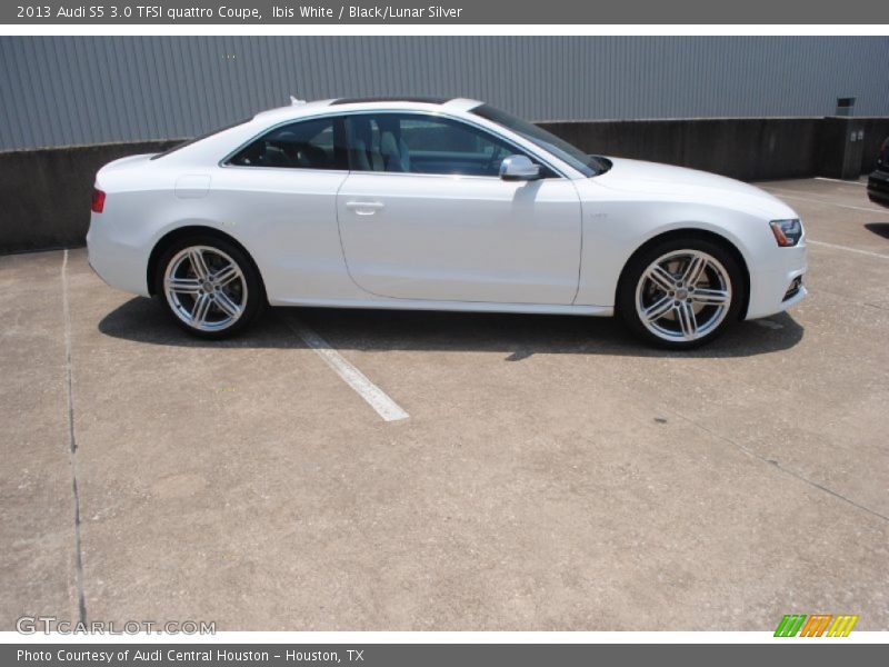 Ibis White / Black/Lunar Silver 2013 Audi S5 3.0 TFSI quattro Coupe