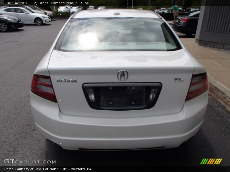 White Diamond Pearl / Taupe 2007 Acura TL 3.2