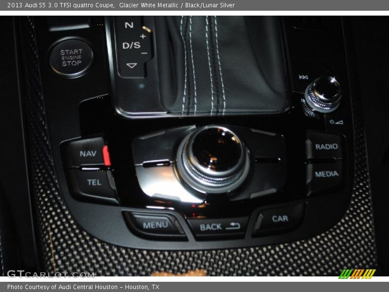 Glacier White Metallic / Black/Lunar Silver 2013 Audi S5 3.0 TFSI quattro Coupe