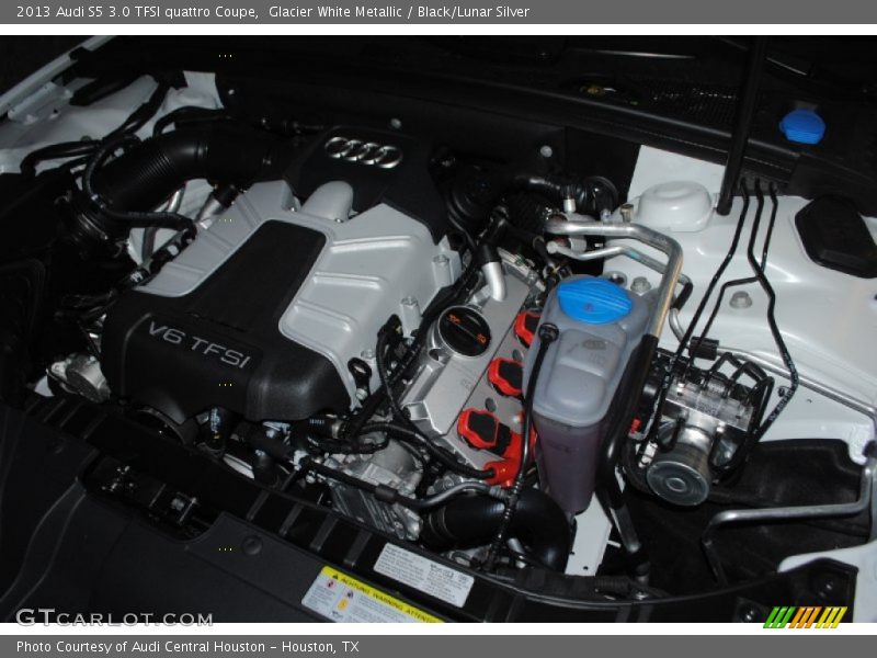 Glacier White Metallic / Black/Lunar Silver 2013 Audi S5 3.0 TFSI quattro Coupe