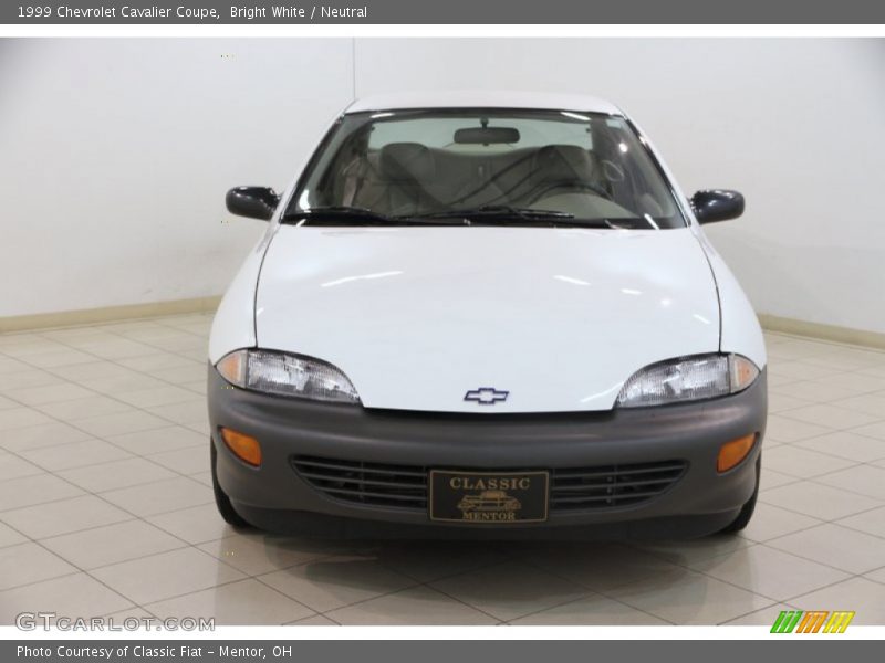 Bright White / Neutral 1999 Chevrolet Cavalier Coupe