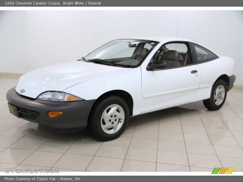 Front 3/4 View of 1999 Cavalier Coupe