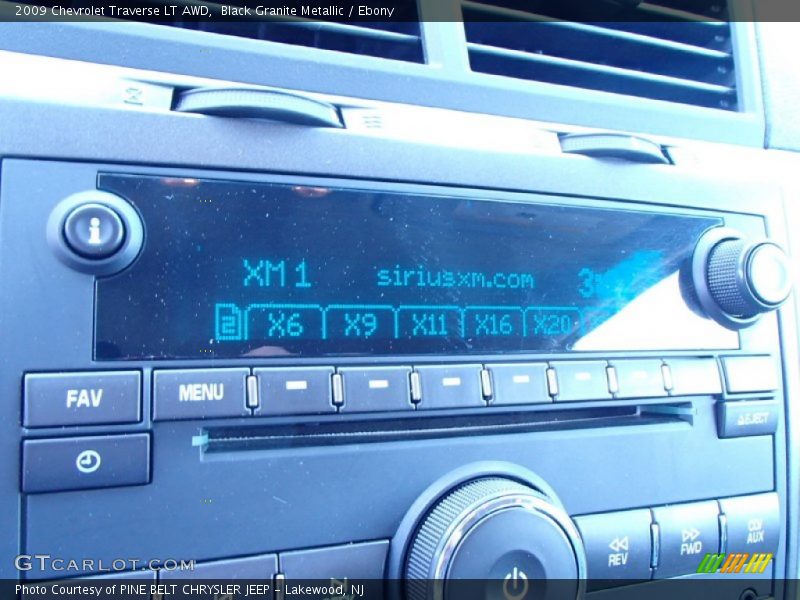 Black Granite Metallic / Ebony 2009 Chevrolet Traverse LT AWD
