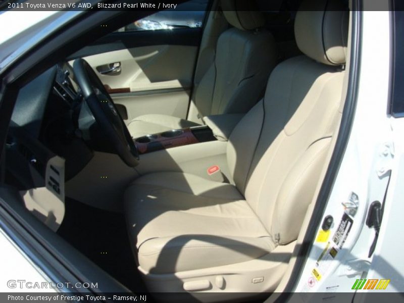 Blizzard Pearl White / Ivory 2011 Toyota Venza V6 AWD