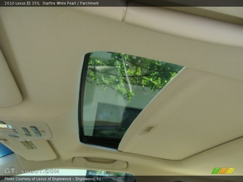 Starfire White Pearl / Parchment 2010 Lexus ES 350