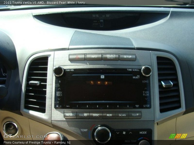 Blizzard Pearl White / Ivory 2011 Toyota Venza V6 AWD