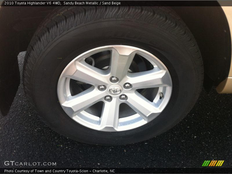 Sandy Beach Metallic / Sand Beige 2010 Toyota Highlander V6 4WD