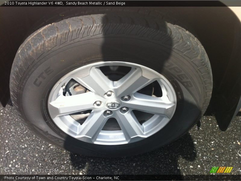 Sandy Beach Metallic / Sand Beige 2010 Toyota Highlander V6 4WD