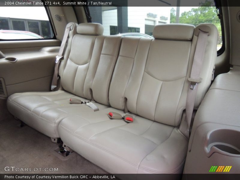 Summit White / Tan/Neutral 2004 Chevrolet Tahoe Z71 4x4