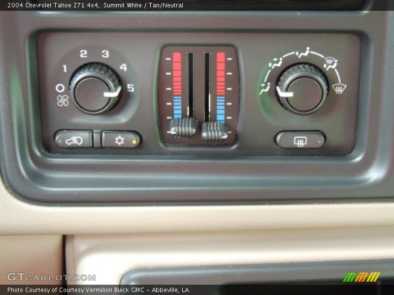 Summit White / Tan/Neutral 2004 Chevrolet Tahoe Z71 4x4