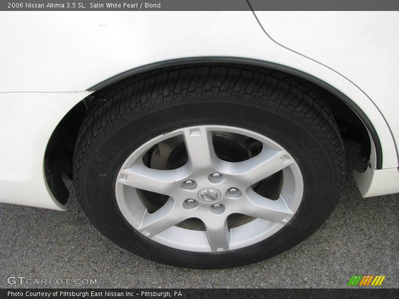 Satin White Pearl / Blond 2006 Nissan Altima 3.5 SL