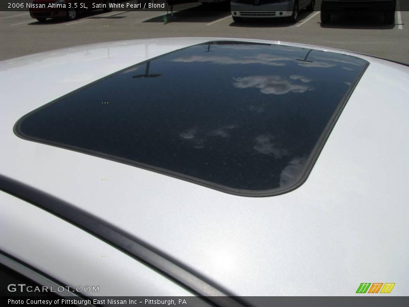 Satin White Pearl / Blond 2006 Nissan Altima 3.5 SL