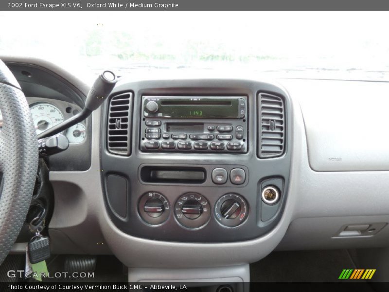 Oxford White / Medium Graphite 2002 Ford Escape XLS V6