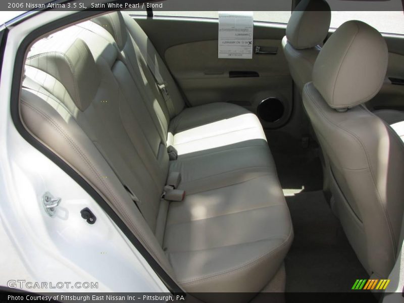 Satin White Pearl / Blond 2006 Nissan Altima 3.5 SL