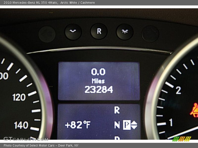 Arctic White / Cashmere 2010 Mercedes-Benz ML 350 4Matic