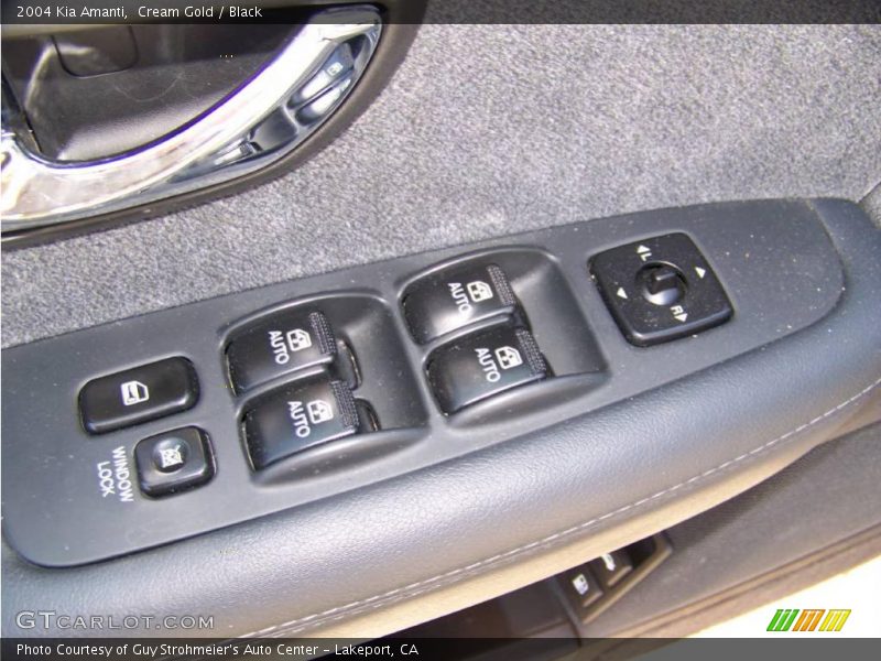 Cream Gold / Black 2004 Kia Amanti