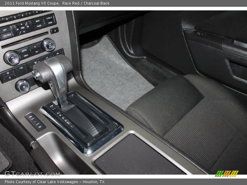 Race Red / Charcoal Black 2011 Ford Mustang V6 Coupe