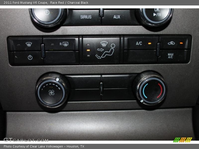 Race Red / Charcoal Black 2011 Ford Mustang V6 Coupe