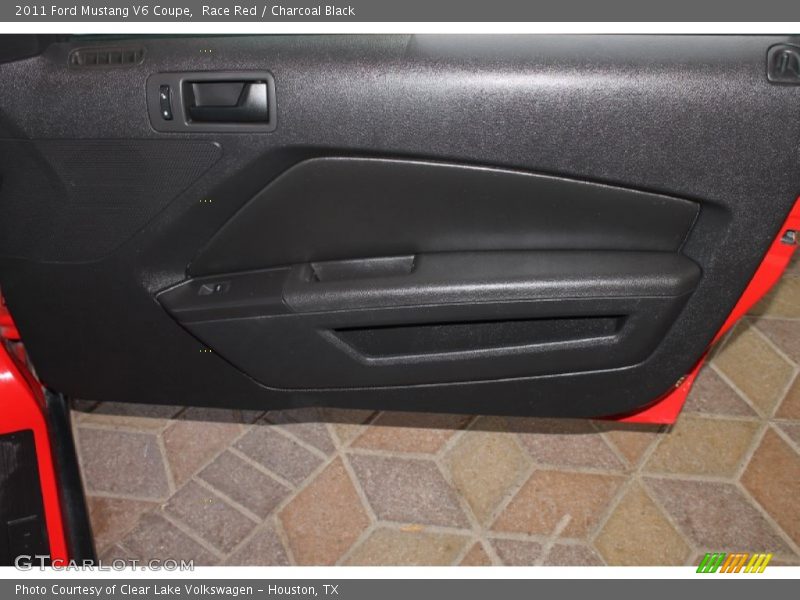 Race Red / Charcoal Black 2011 Ford Mustang V6 Coupe