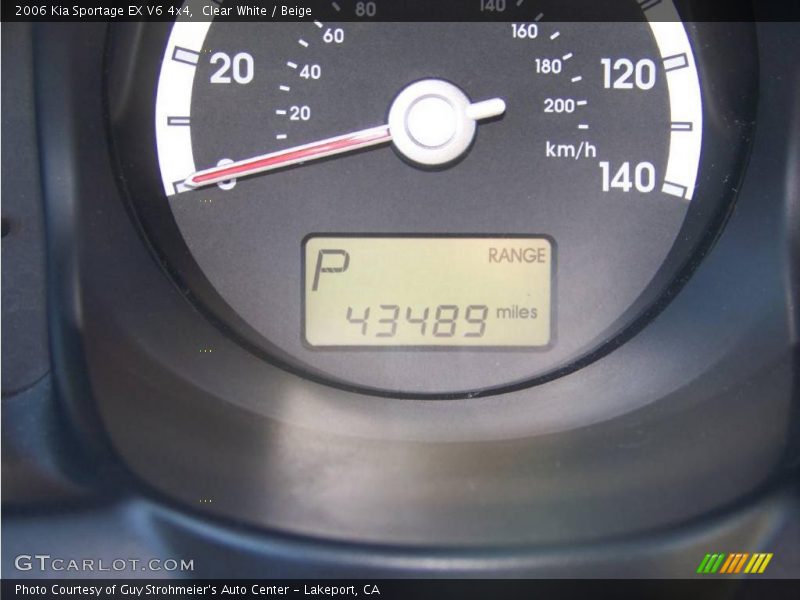 Clear White / Beige 2006 Kia Sportage EX V6 4x4