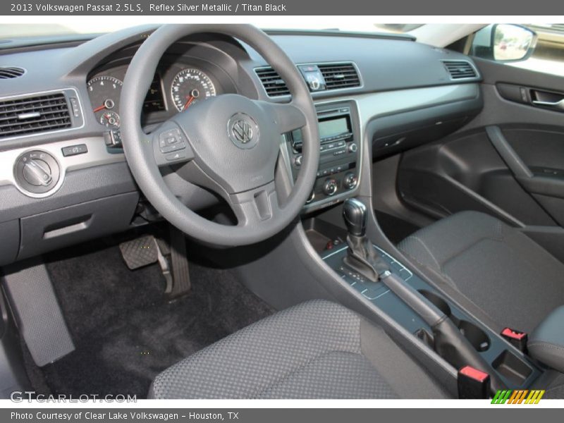 Reflex Silver Metallic / Titan Black 2013 Volkswagen Passat 2.5L S