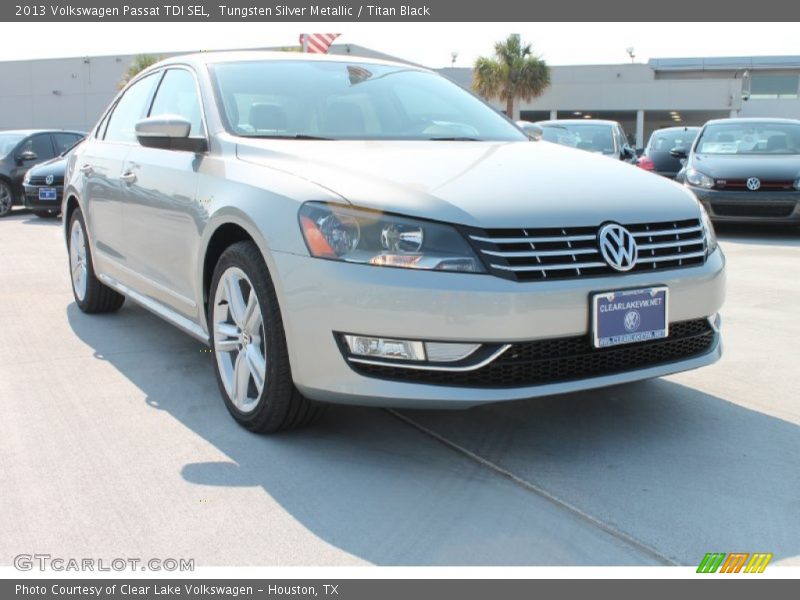 Tungsten Silver Metallic / Titan Black 2013 Volkswagen Passat TDI SEL