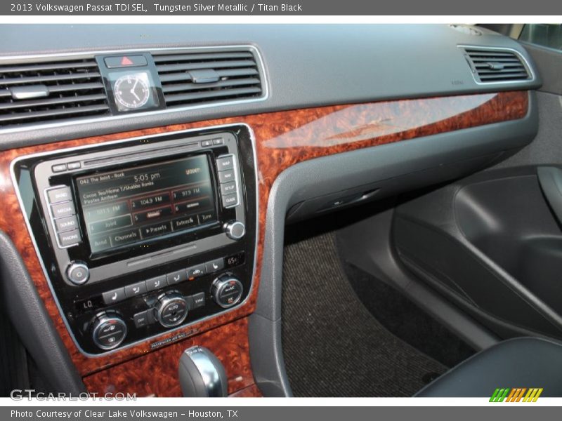 Tungsten Silver Metallic / Titan Black 2013 Volkswagen Passat TDI SEL