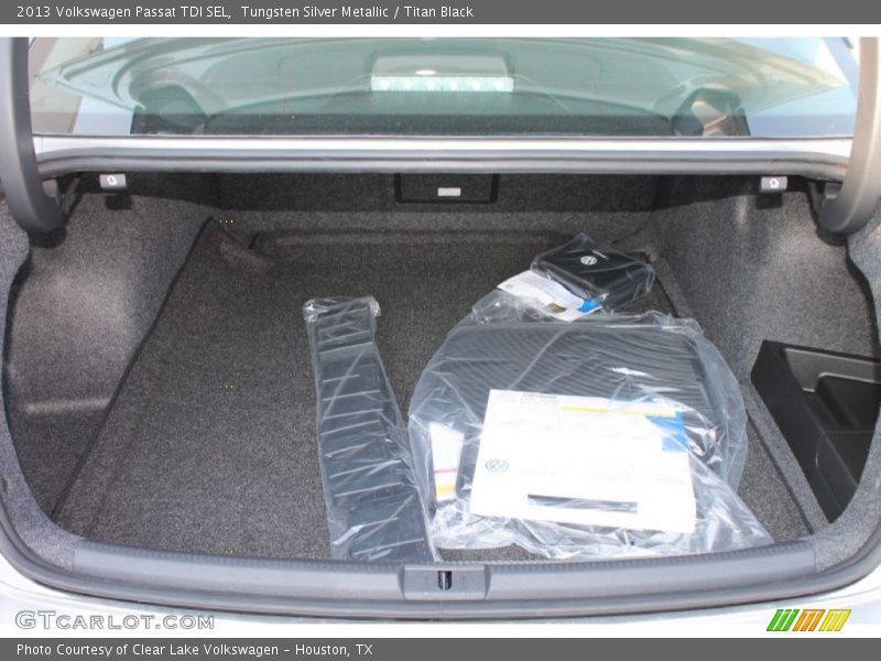 Tungsten Silver Metallic / Titan Black 2013 Volkswagen Passat TDI SEL