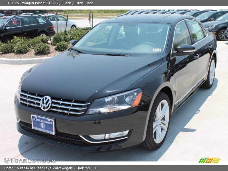 Black / Titan Black 2013 Volkswagen Passat TDI SEL