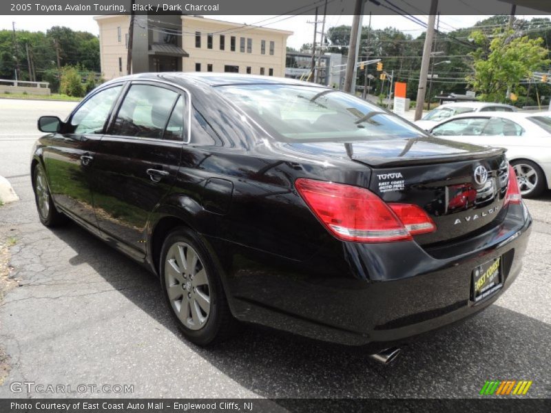 Black / Dark Charcoal 2005 Toyota Avalon Touring
