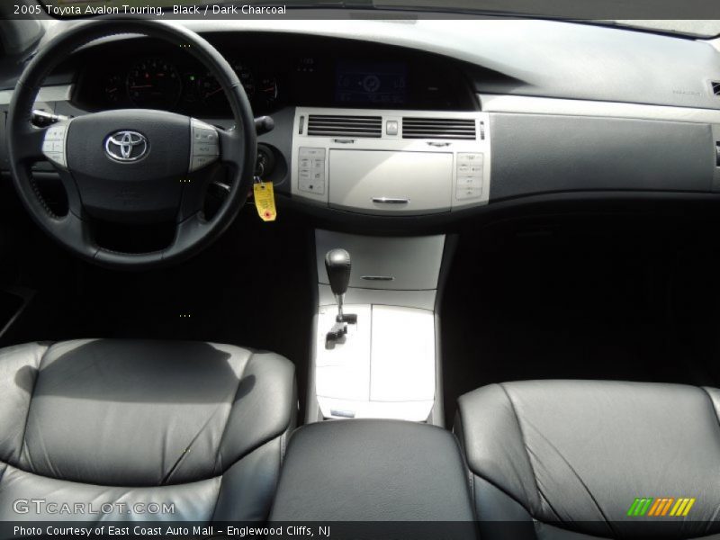 Black / Dark Charcoal 2005 Toyota Avalon Touring