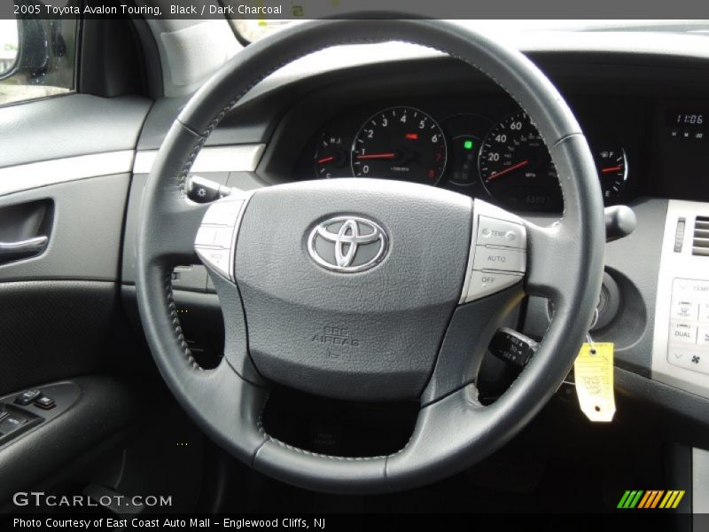 Black / Dark Charcoal 2005 Toyota Avalon Touring