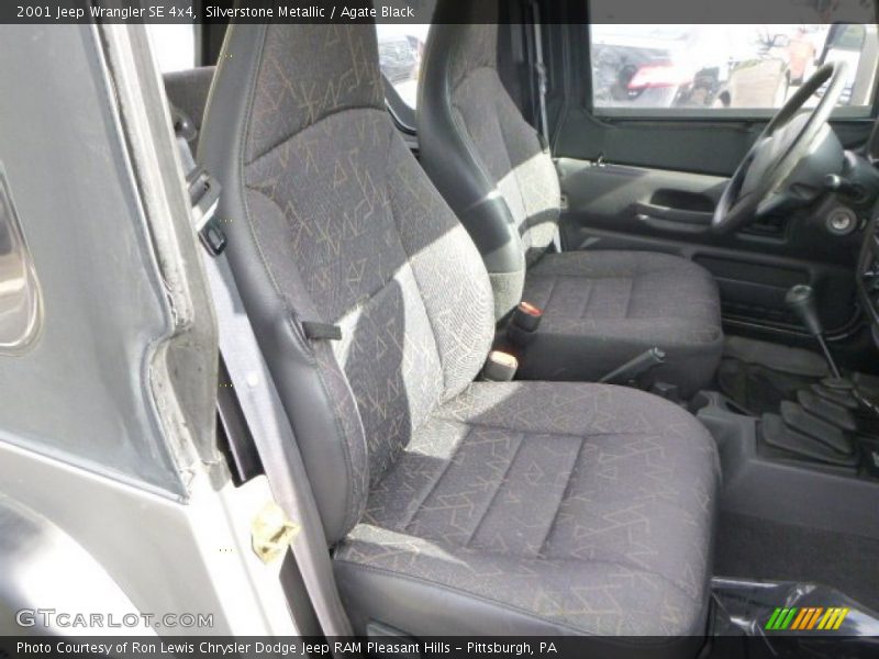 Silverstone Metallic / Agate Black 2001 Jeep Wrangler SE 4x4