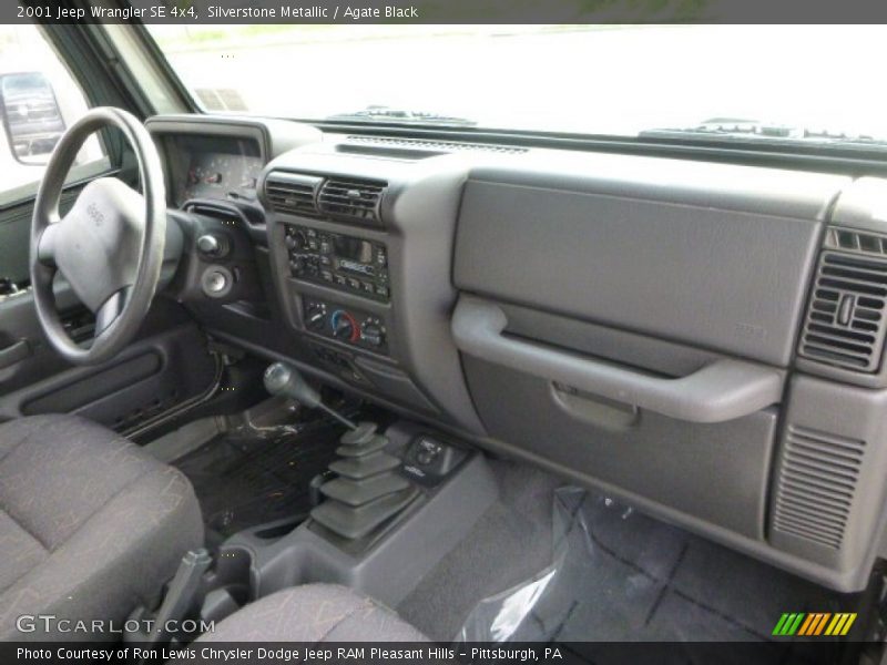 Silverstone Metallic / Agate Black 2001 Jeep Wrangler SE 4x4