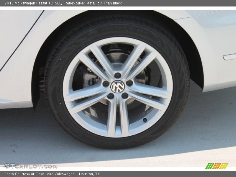 Reflex Silver Metallic / Titan Black 2013 Volkswagen Passat TDI SEL