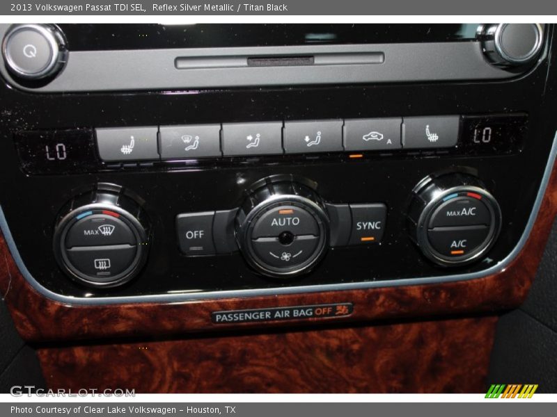 Reflex Silver Metallic / Titan Black 2013 Volkswagen Passat TDI SEL