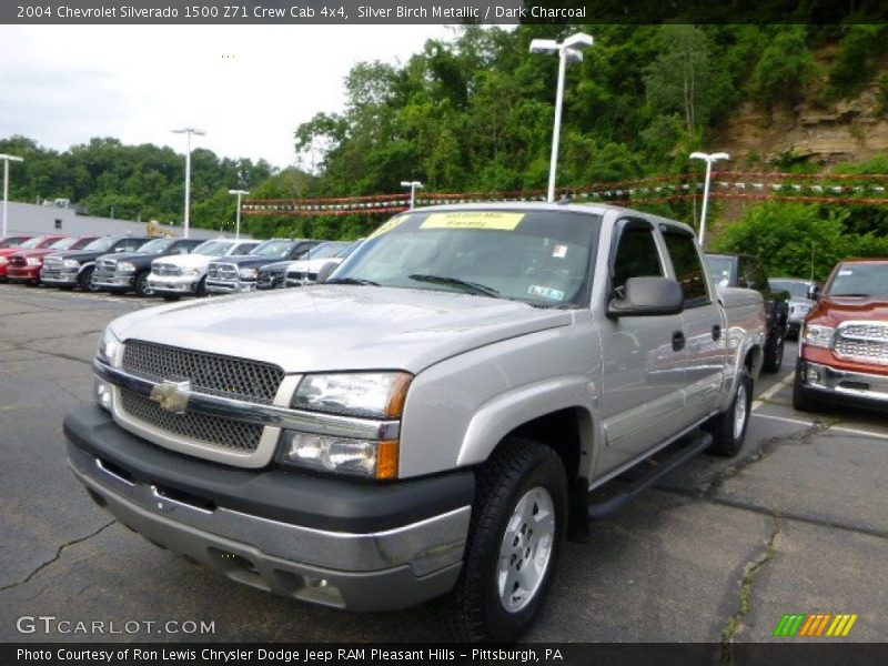 Silver Birch Metallic / Dark Charcoal 2004 Chevrolet Silverado 1500 Z71 Crew Cab 4x4