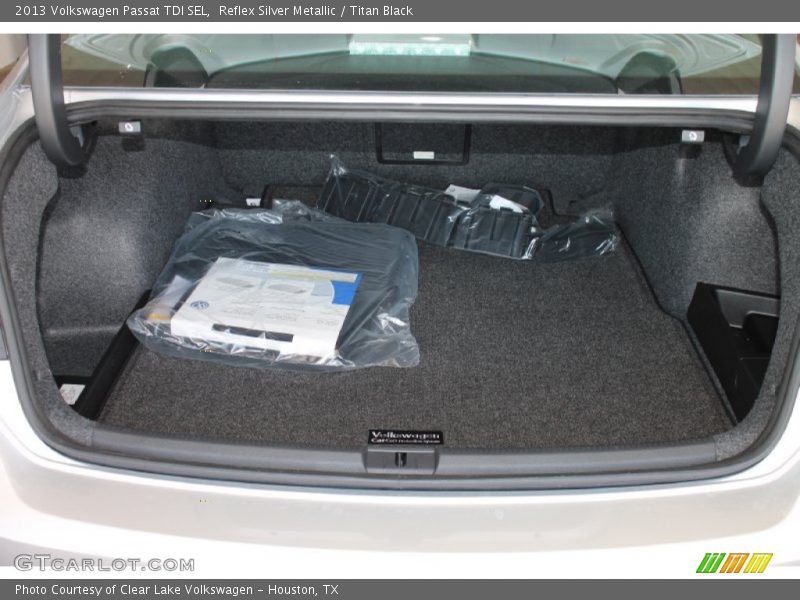 Reflex Silver Metallic / Titan Black 2013 Volkswagen Passat TDI SEL