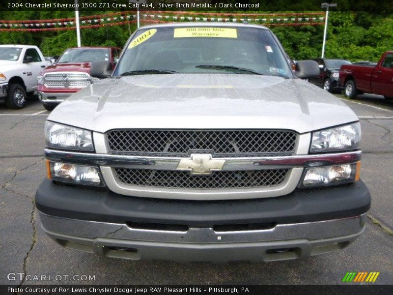 Silver Birch Metallic / Dark Charcoal 2004 Chevrolet Silverado 1500 Z71 Crew Cab 4x4
