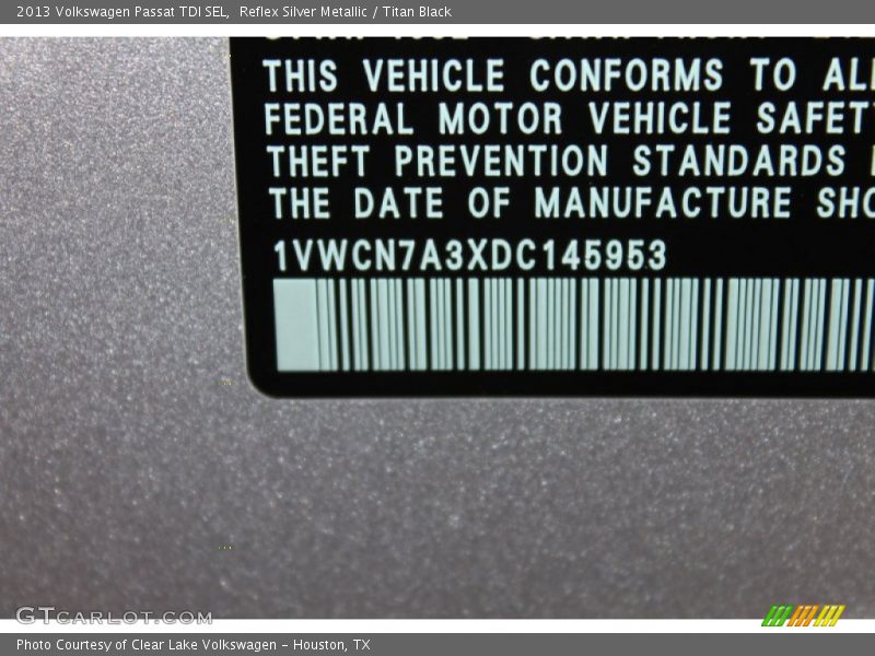 Reflex Silver Metallic / Titan Black 2013 Volkswagen Passat TDI SEL