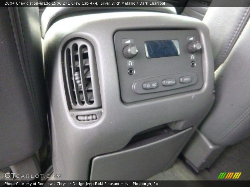 Silver Birch Metallic / Dark Charcoal 2004 Chevrolet Silverado 1500 Z71 Crew Cab 4x4