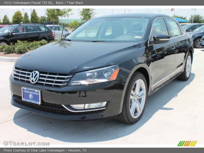 Black / Titan Black 2013 Volkswagen Passat TDI SEL