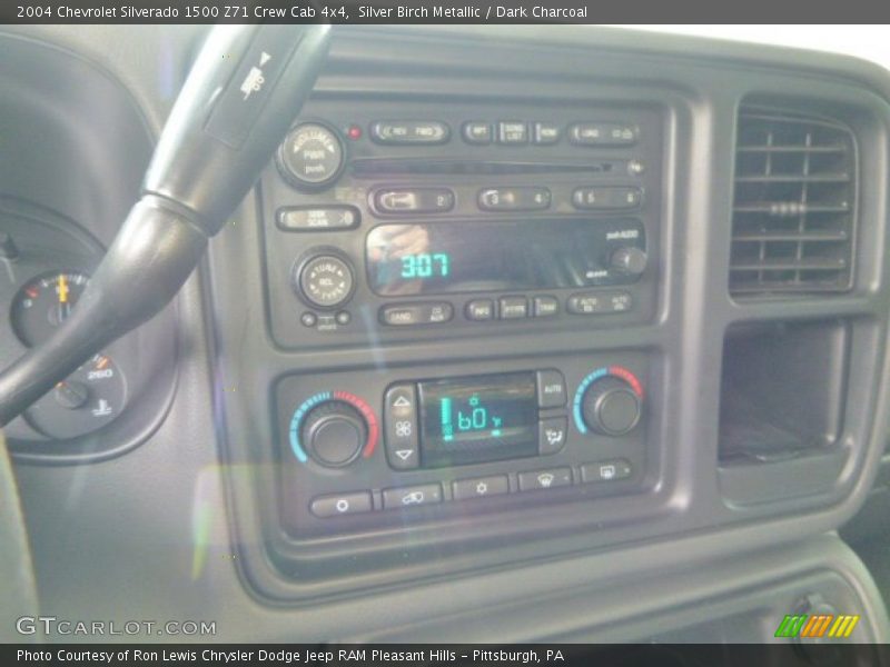 Silver Birch Metallic / Dark Charcoal 2004 Chevrolet Silverado 1500 Z71 Crew Cab 4x4