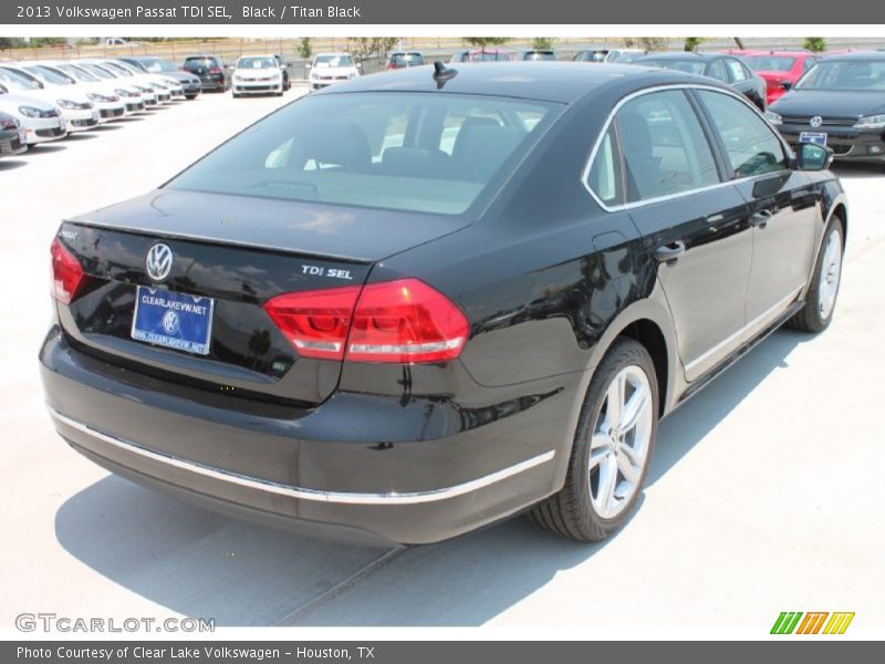 Black / Titan Black 2013 Volkswagen Passat TDI SEL
