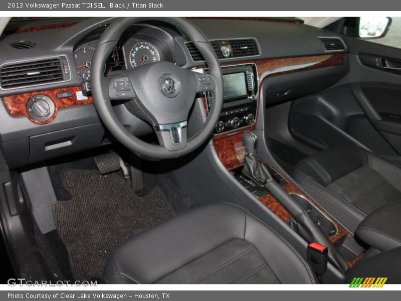 Black / Titan Black 2013 Volkswagen Passat TDI SEL