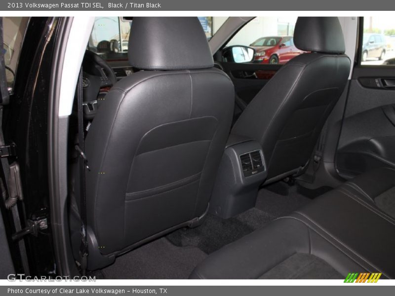 Black / Titan Black 2013 Volkswagen Passat TDI SEL